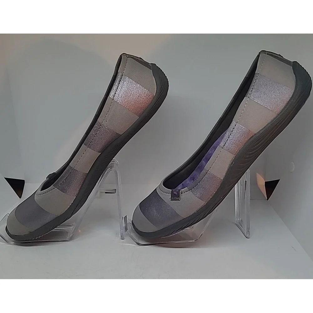 Dr. Scholls these shoes